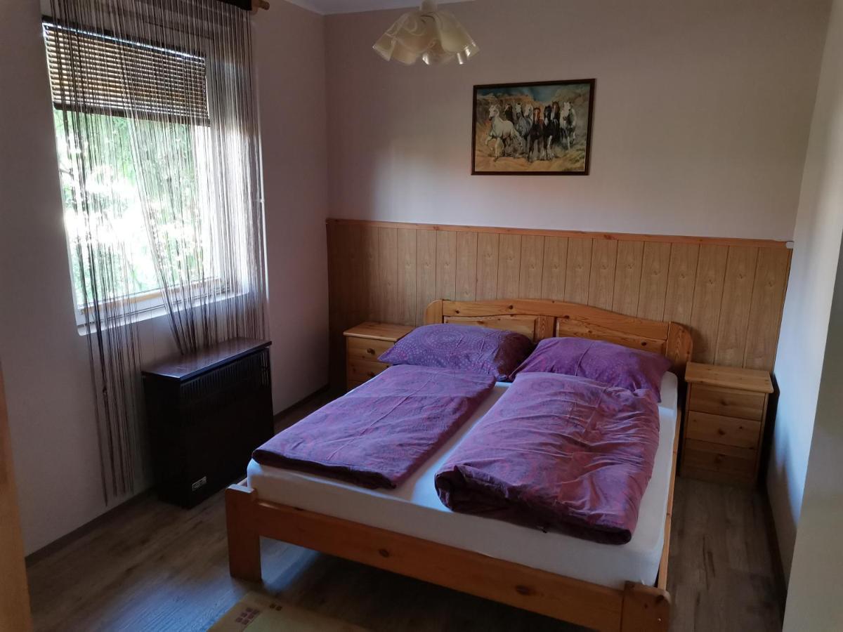 Roland Apartman Apartment Balatonlelle Exterior photo